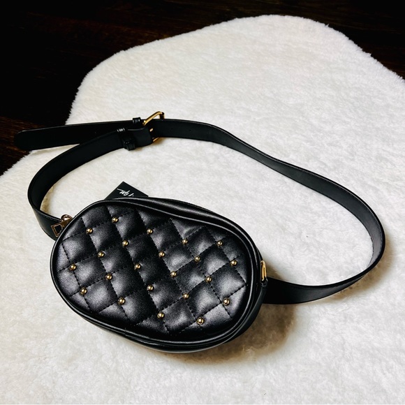 Nasty Gal Bags Nwt Nasty Gal Magic Touch Quilted Fanny Pack Belt